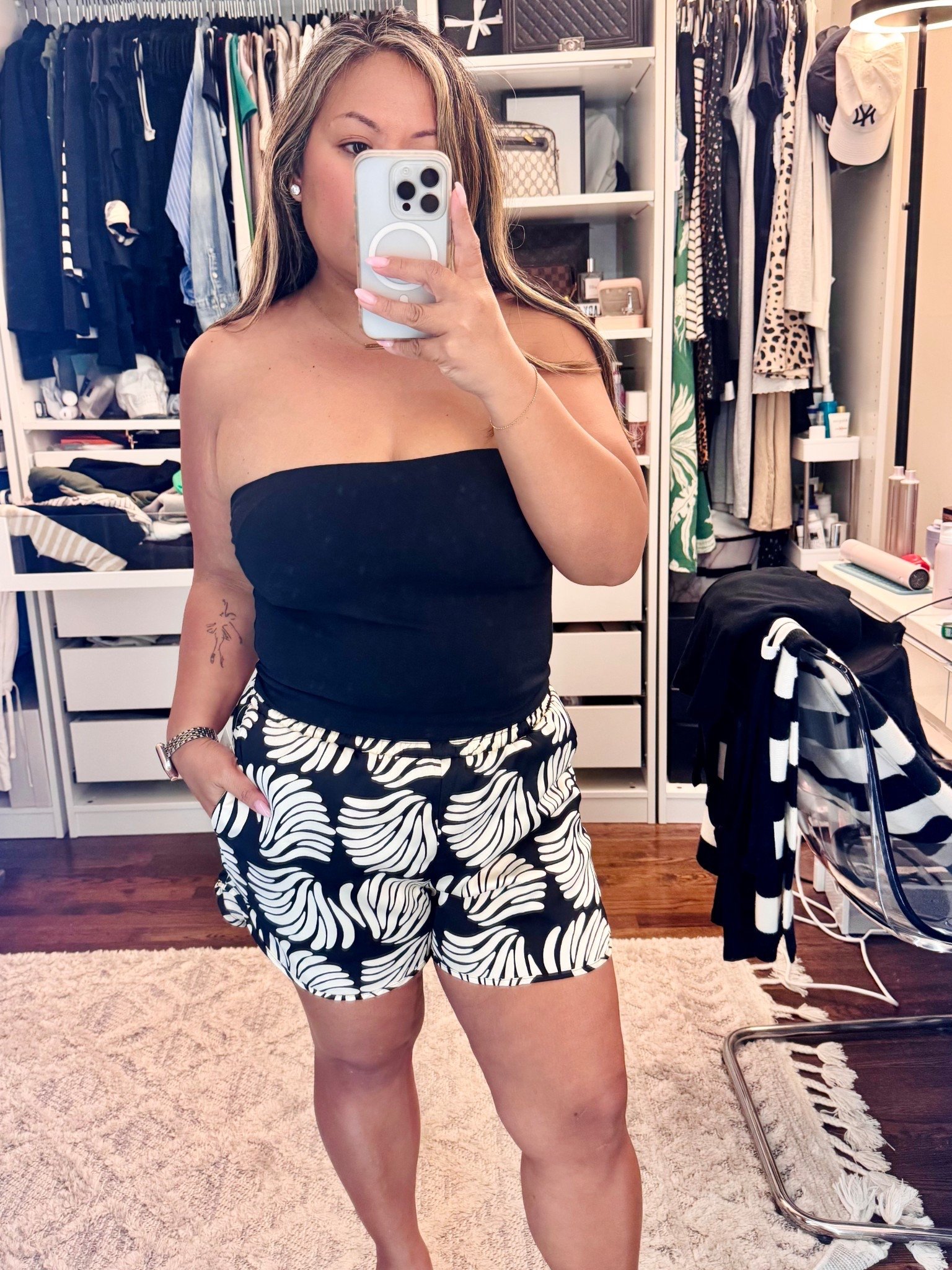 Wearing my comfort colors 

#LTKPetite #LTKSeasonal