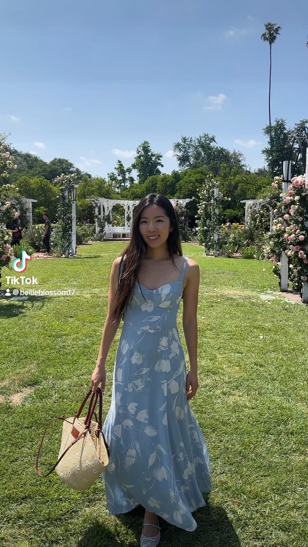 summer is here!!!!

#LTKItBag