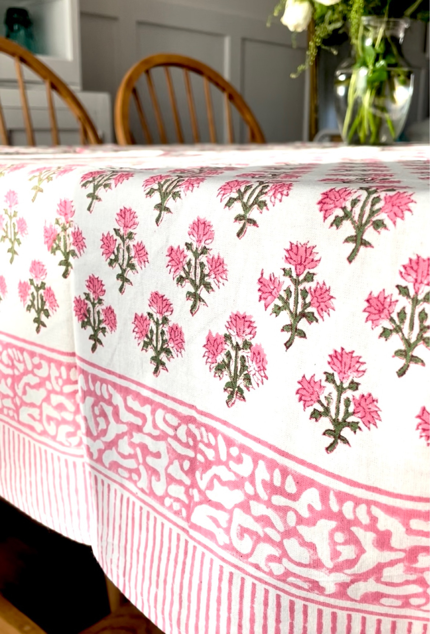 MY FAVORITE AMAZON TABLECLOTH! 💗 It’s perfect for Valentine’s Day! 

#LTKSeasonal #LTKGiftGuide #LTKhome