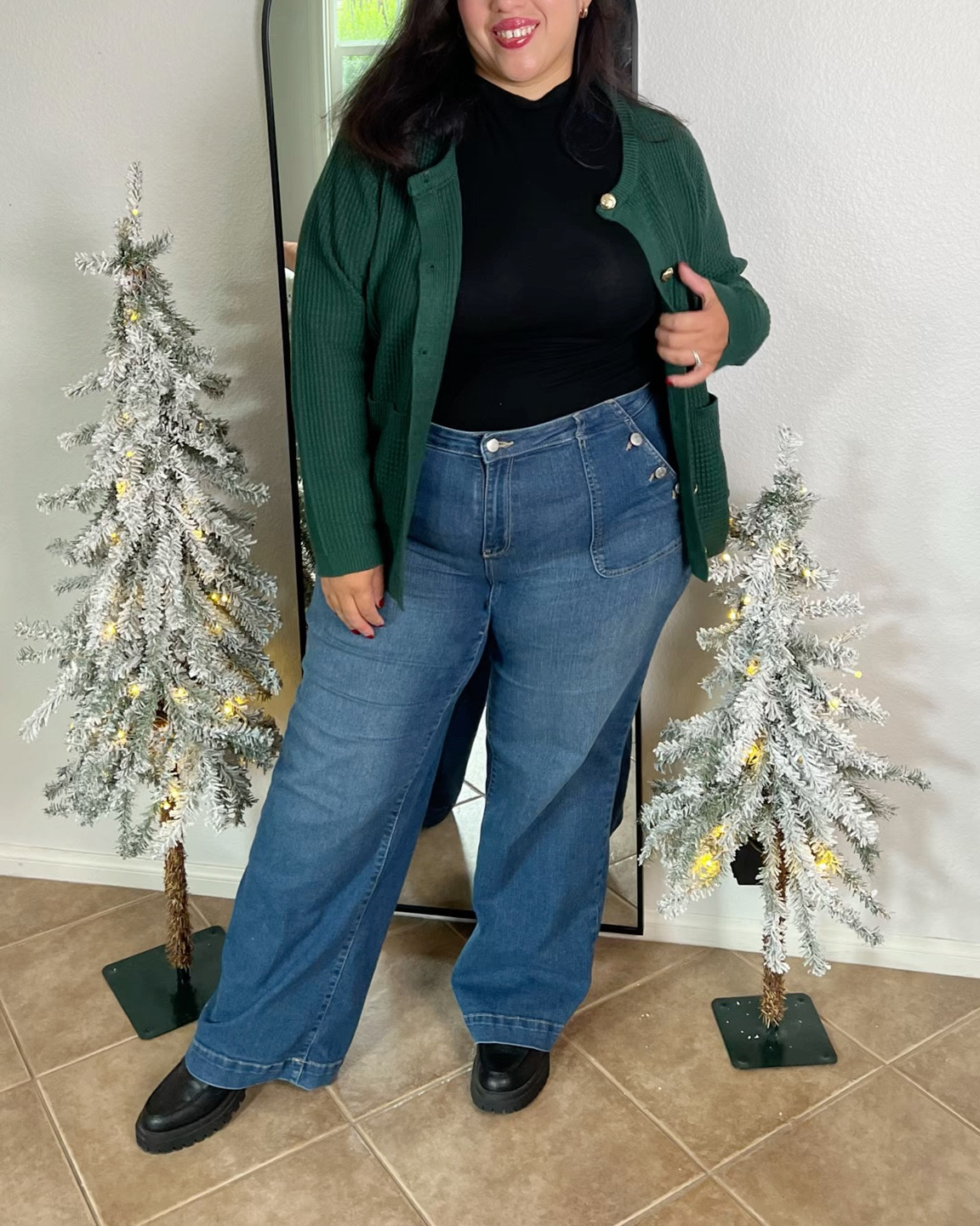 Hola Bebes! Styling Cardigans Fall/Winter 

How to not make your Cardigan look frumpy ? 

Add a light breathable turtleneck ✅ 
Wide leg Jeans ✅ 

Elevate the look by adding accessories or bootie for a more dressy look or dress it down with a loafer or sneaker. 👌 

This one is perfect I love thick it is and the buttons are so pretty 🤩 

Wearing a size XL 
Pants 12/16 