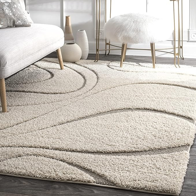 nuLOOM Carolyn Cozy Soft & Plush Shag Area Rug, 6' 7" x 9', Cream | Amazon (US)