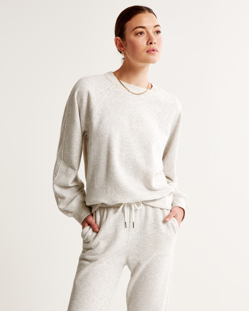 Essential Raglan Classic Sunday Crew | Abercrombie & Fitch (US)