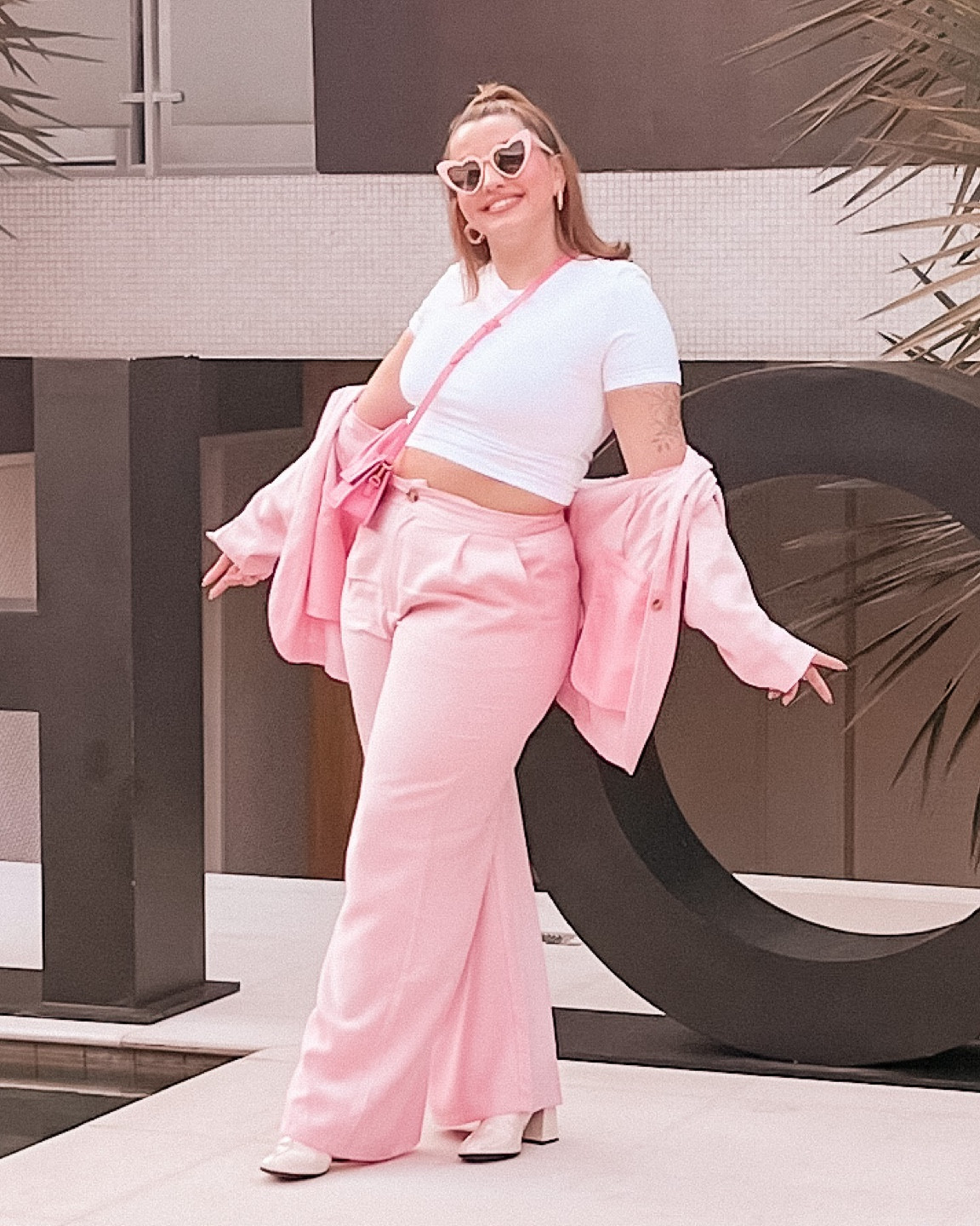 Inspo BarbieCore Outfit 💅🏻🌸✨

#ltkconbr2033 #barbiecore 

#LTKbeauty #LTKbrasil #LTKFind