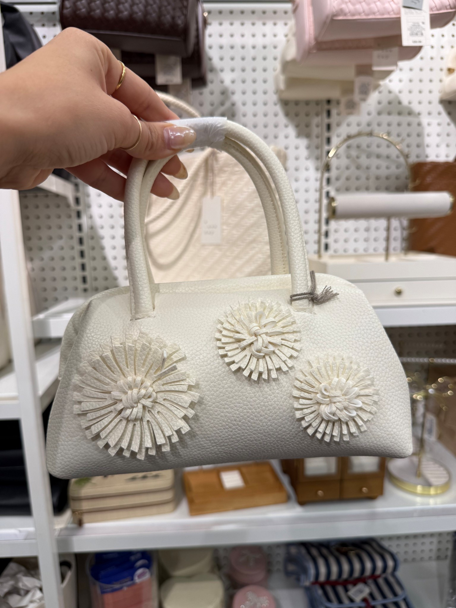 Cutest summer bag ☺️🛍️🌸



#LTKSeasonal