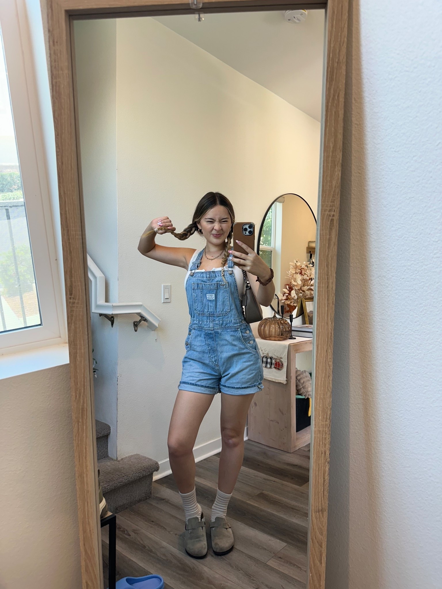 Pull out the overalls, it’s time 🍂🍂💌

#LTKStyleTip #LTKFindsUnder100 #LTKSeasonal