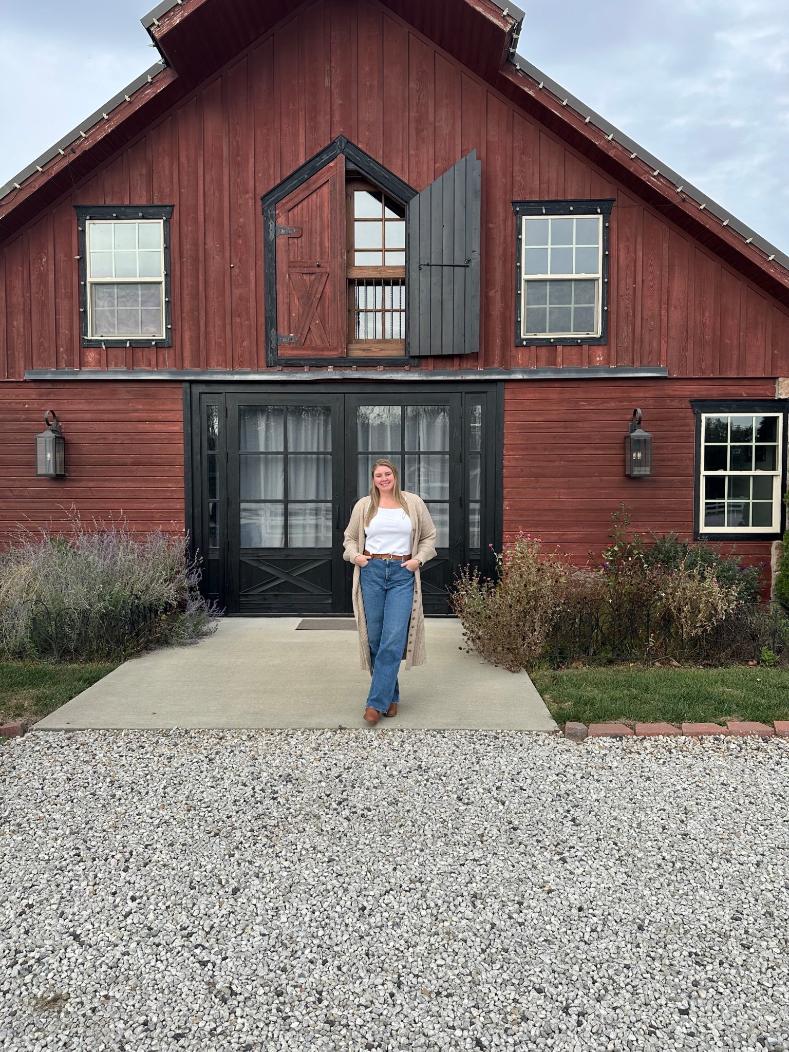 A super cute fall outfit!

fall fashion, affordable fashion, mid size, plus size 

#LTKMidsize #LTKPlusSize #LTKStyleTip