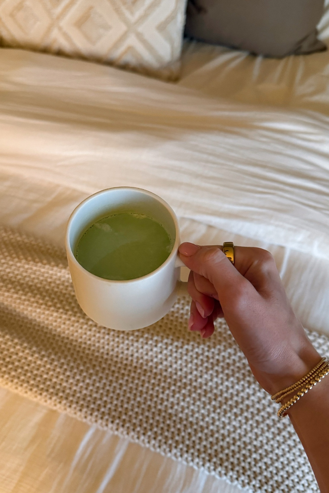 MATCHA BENEFITS 🫶🏼
* Antioxidants: Matcha contains catechins, which may help prevent cell damage and lower the risk of certain diseases.
* ﻿﻿Heart health: Matcha may help lower blood pressure and LDL ("bad") cholesterol levels.
* ﻿﻿Brain health: Matcha may improve cognitive function and alertness. 
* ﻿﻿Immune system: Matcha may help reduce the risk of autoimmune diseases by increasing the number of T cells in the body. 
* ﻿﻿Gut health: Matcha's polyphenols may improve gut health.
* ﻿﻿Weight management: Matcha's caffeine and catechins may help with weight loss and management. 
* ﻿﻿Liver health: Matcha may help protect the liver and decrease the risk of liver disease.
* ﻿﻿Stress and anxiety: Matcha may help decrease stress and anxiety. 
* ﻿﻿Bad breath: Matcha's polyphenols may help improve bad breath.
* ﻿﻿Cardiovascular health: Matcha's rutin may strengthen blood vessels.
Time to switch having 3-4 coffees a day for matcha! 

#LTKBeauty #LTKFitness #LTKActive