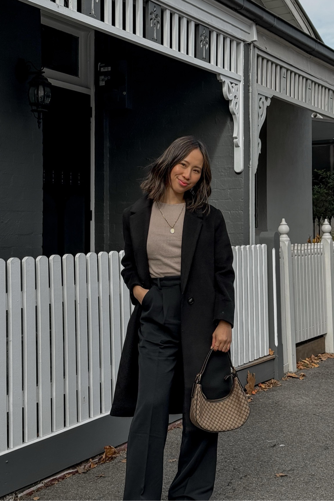 Elevated basics @primi.au 🫶🏻 boatneck top and pants both from @primi.au 🤎
.
.
.
.
.
.
#grwmreel #outfitreel #outfitrepeater #petitefashion #petitefashionblogger #monochromeoutfit