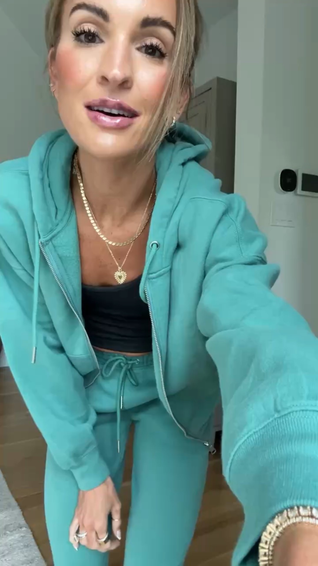 this sunday sweat set is a cult favorite for a reason 🫶🏼 just the quintessential sweats you’ll reach for again and again 🙌🏼

#LTKSaleAlert