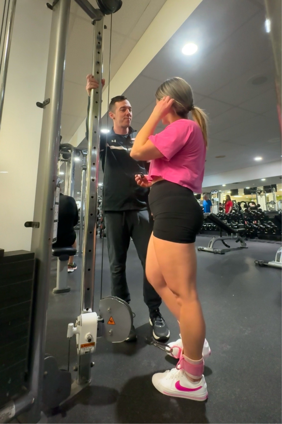 When your husband is your built in personal trainer 🫱🏽‍🫲🏼

#LTKfitness #LTKcanada