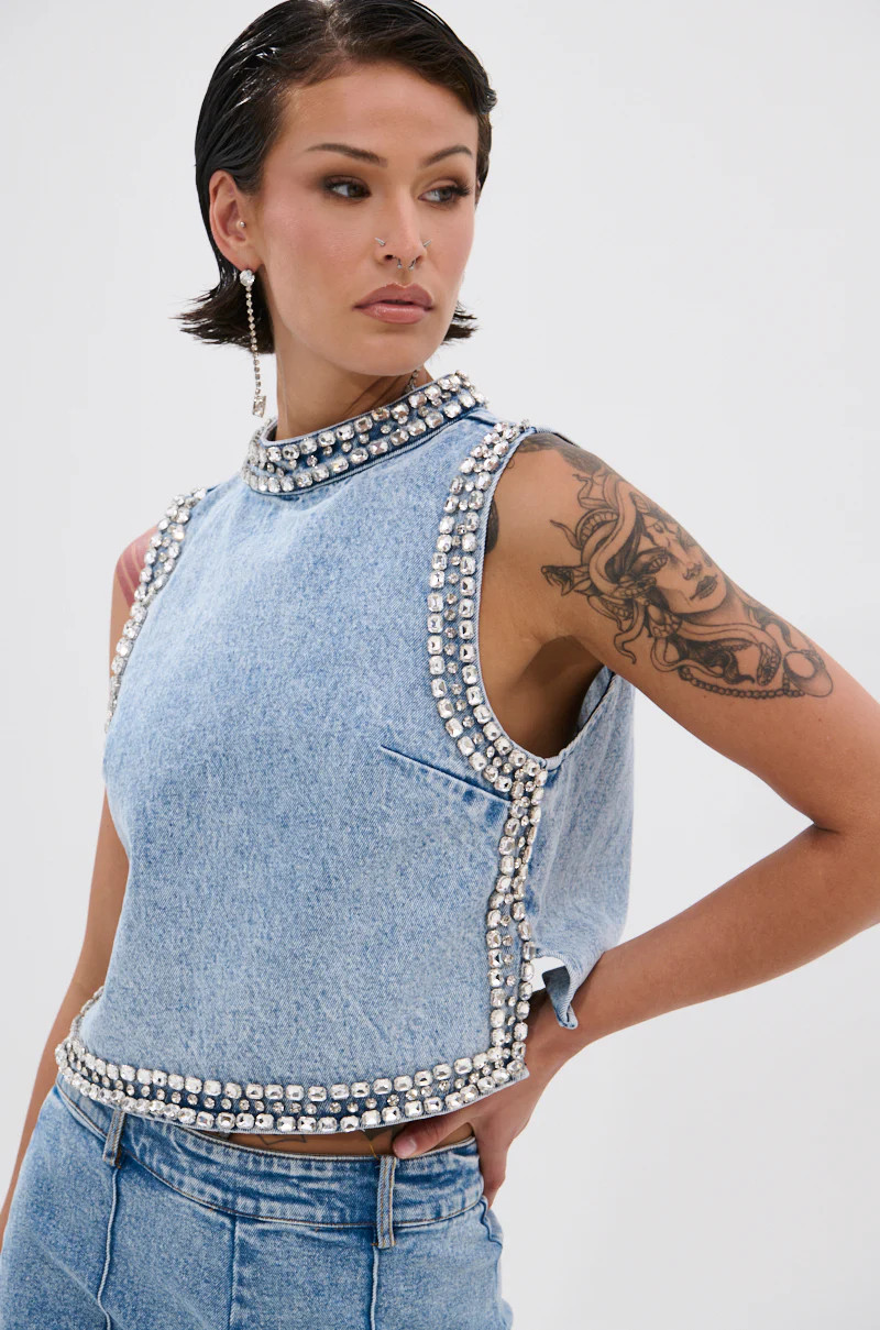 AKIRA Popping Out Rhinestone Denim Blouse | Light Blue | Size Large | AKIRA