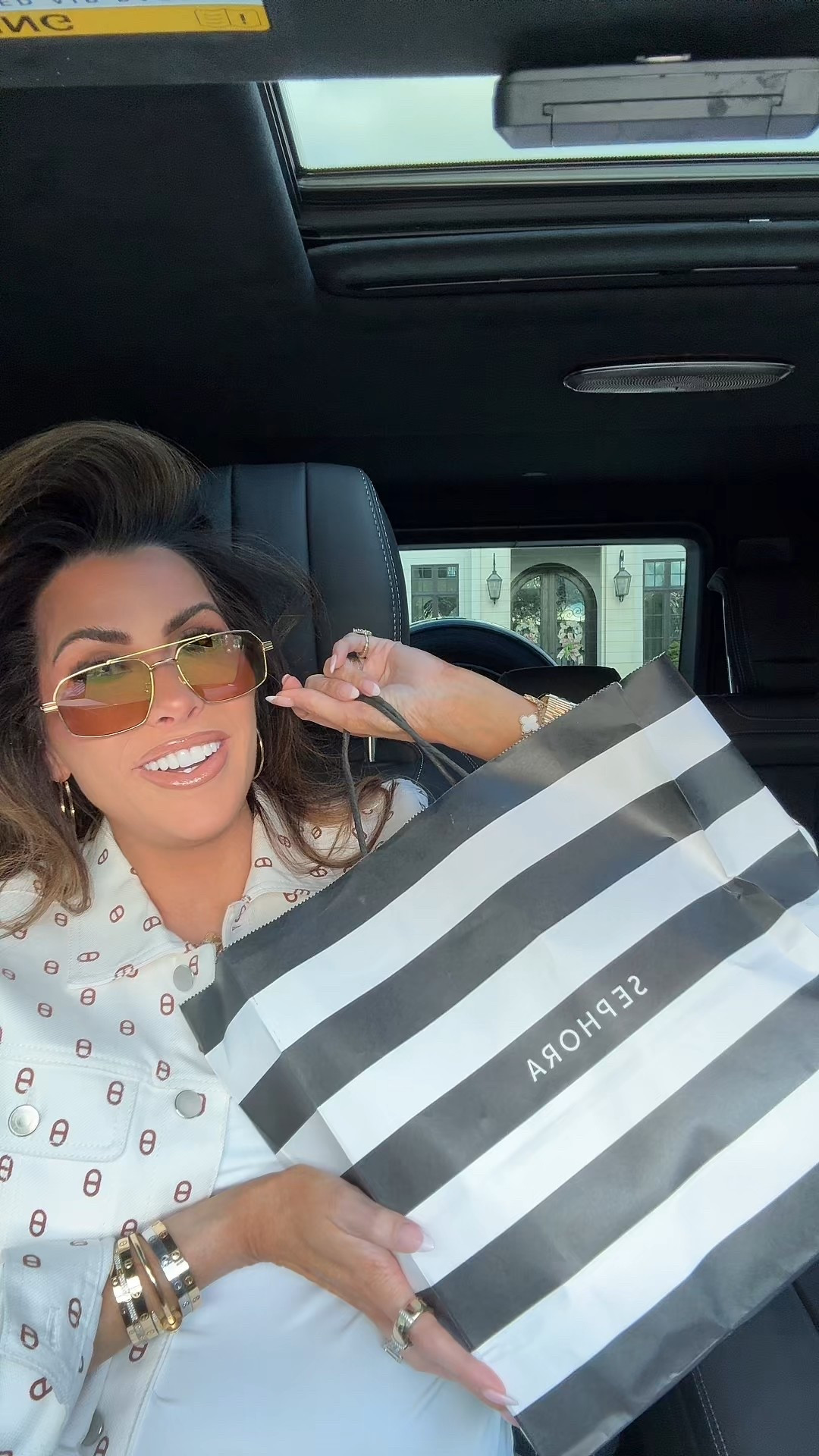 SEPHORA HAUL!!!!

Shades:
“Anywhere caffeine” liner
“Warm brown” liner 
“Sienna” in the shadow 
“Midtown” in lipstick 
“Happy” in the blush
“3.5n” in the foundation stick 
“Taormina” in the bronzing stick

#LTKgrwm #LTKBeauty #LTKdayinmylife