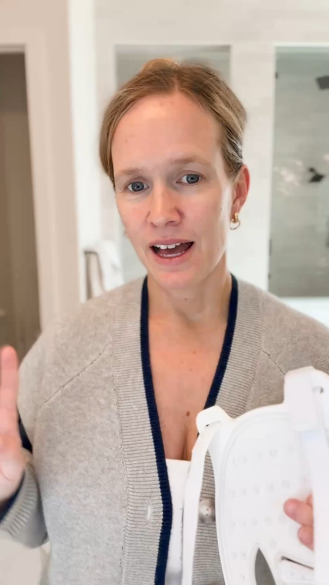 Love this Omnilux LED mask! 

#ad #omniluxambassador @omniluxled 

#LTKBeauty #LTKOver40 #LTKHome