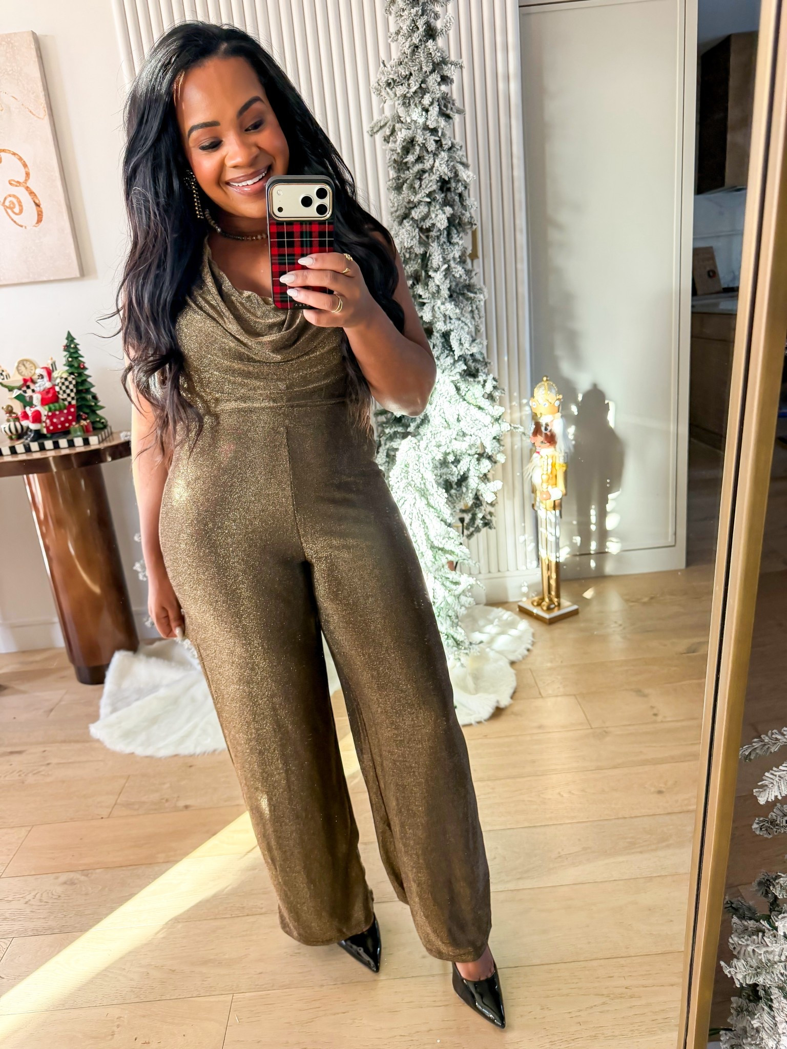 VICI’s Ultimate Year-End Sale coming in hot! 🔥 Take an extra 65% off all sale with EXTRA65 (12/23-12/31), and 40% all dresses & jumpsuits with DRESS40 (12/28-12/30)

#LTKHoliday #LTKFindsUnder100 #LTKMidsize