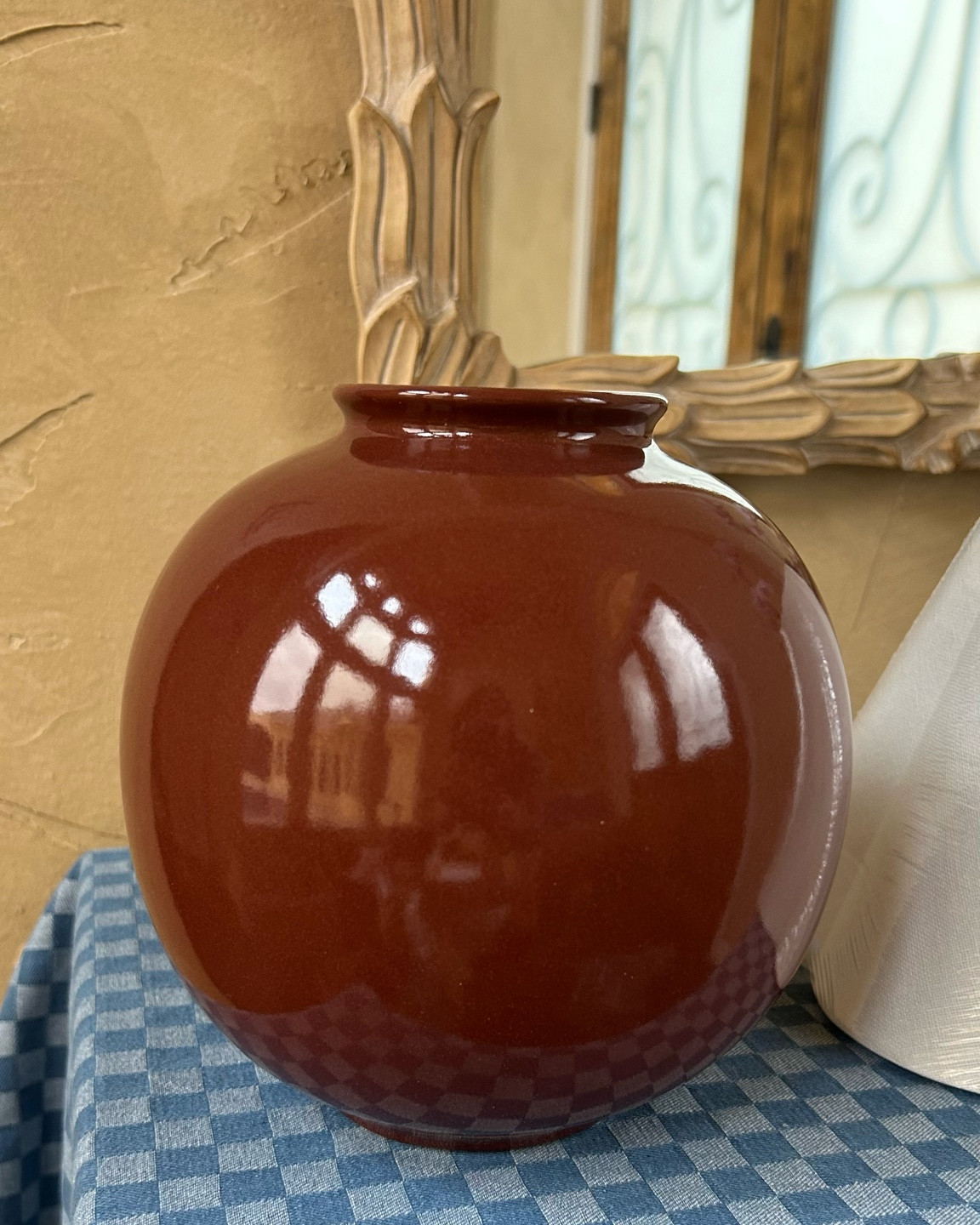 Target x Studio McGee  new arrival: the prettiest chocolate colored vase. 

Set your bookmarks and alerts to grab these while you can, they won't last long.

Modern transitional, modern coastal, burlwood, living room refresh, lighting, chandelier, faux tree, home decor

#targetdeal #targetstyle #luxeforless #dealsandsteals #newarrivals #studiomcgee #vases #homedecor #entrywaydecor 

#LTKSeasonal #LTKHome #LTKFindsUnder100