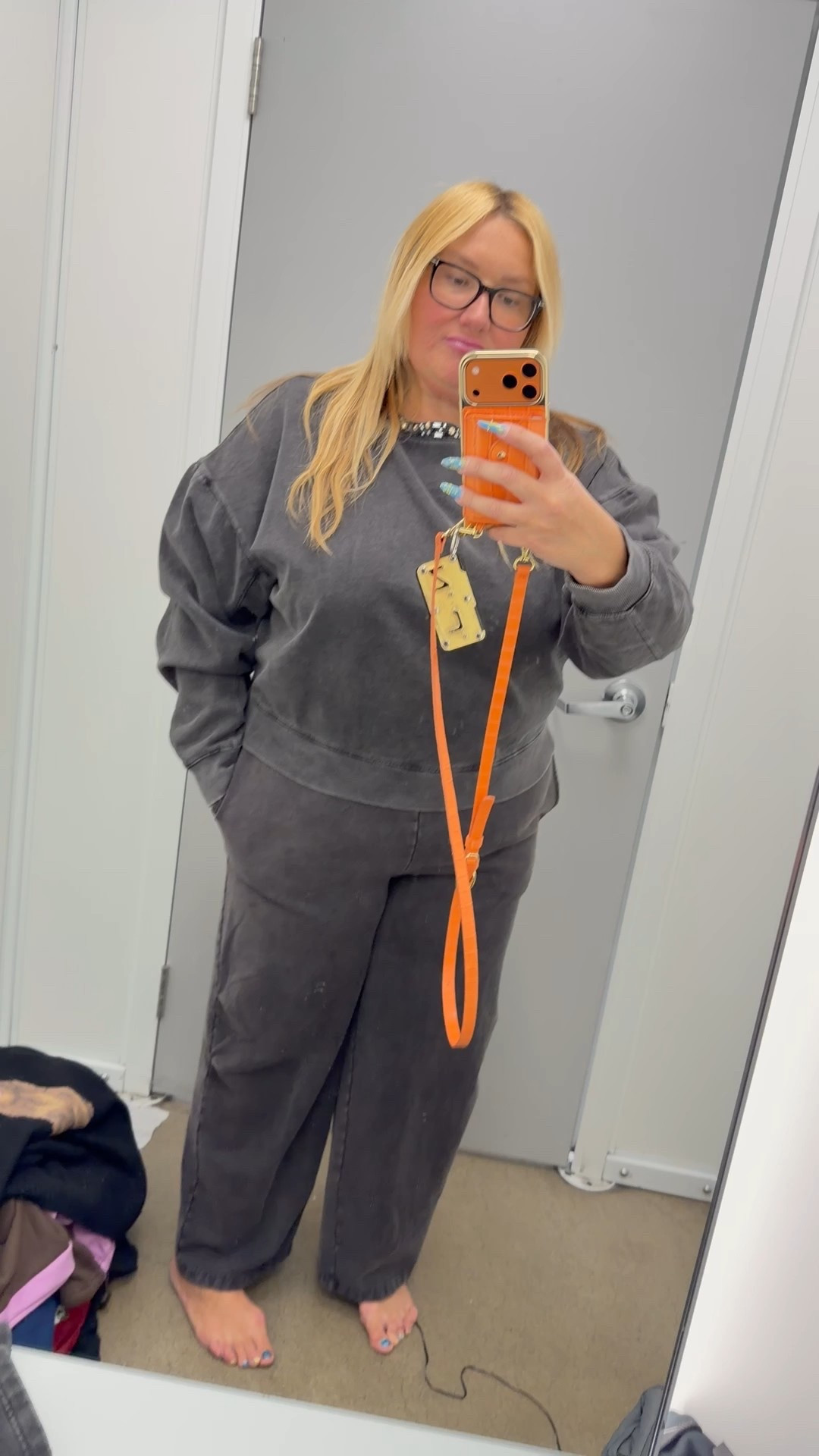 Hmmmmm… what do you all think???

#LTKHoliday #LTKdayinmylife #LTKGiftGuide