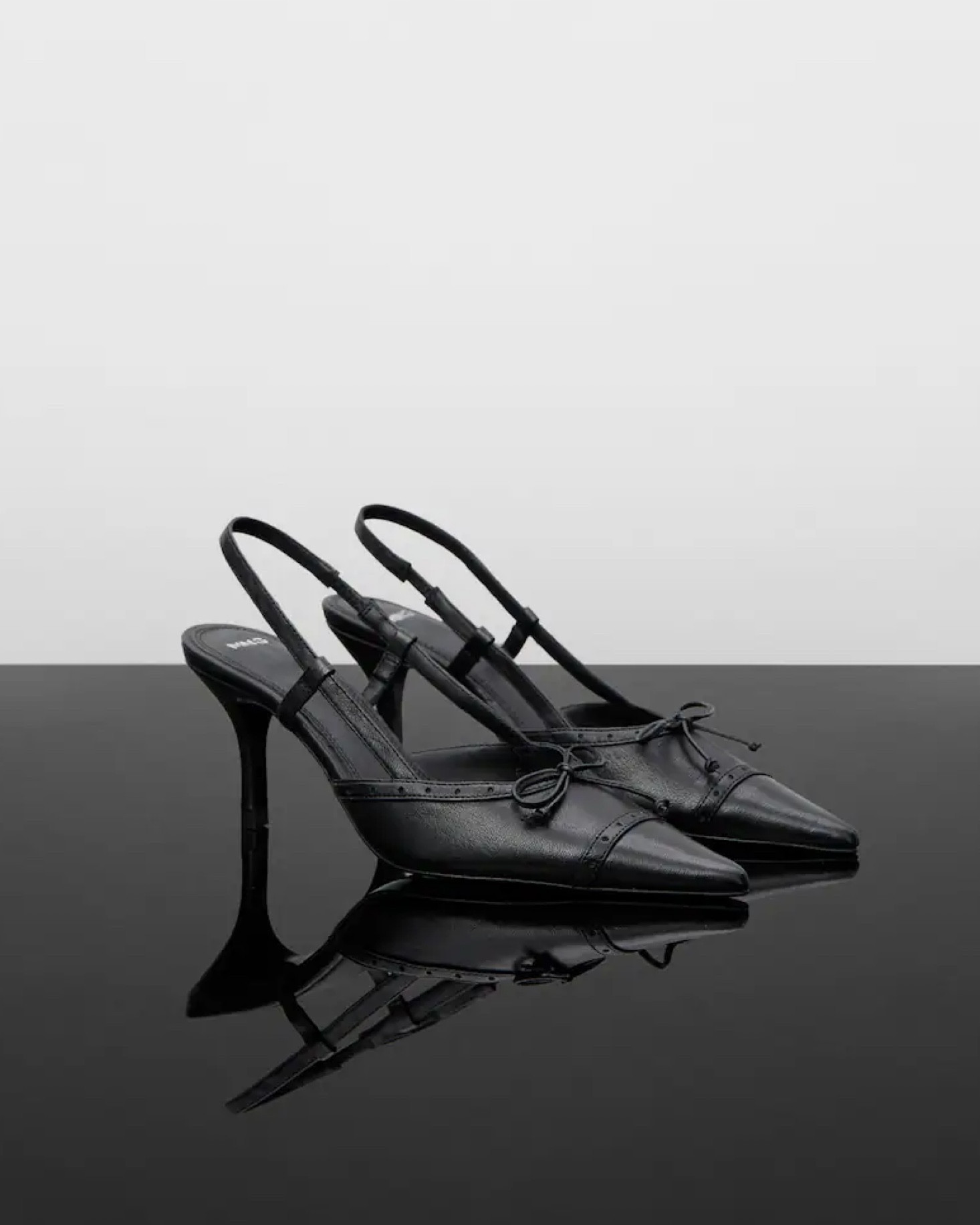 Chanel dupes from Mango


#LTKstyletip #LTKshoecrush #LTKHoliday