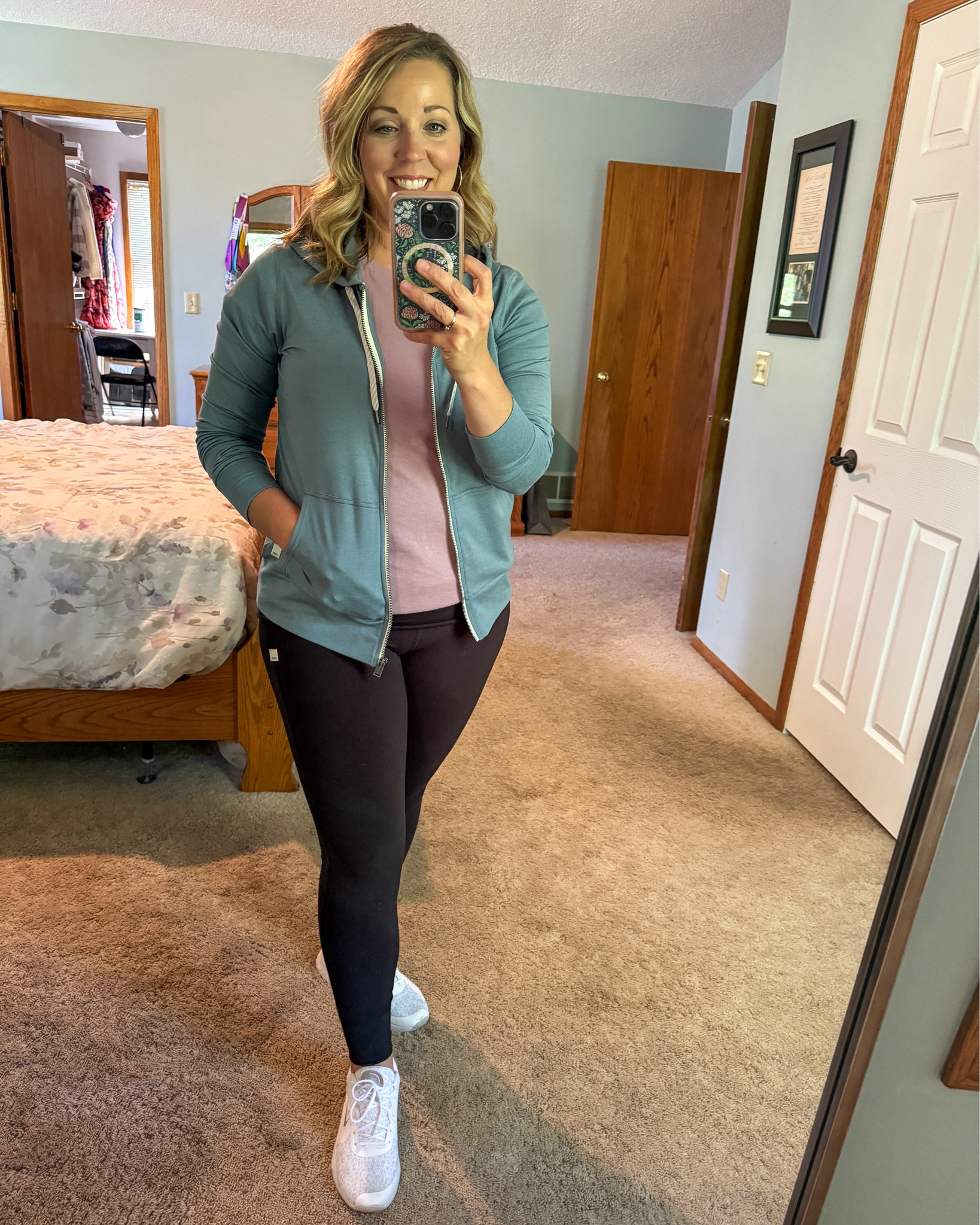 New Vuori separates for fall! If you've never tried these leggings, you've got to at least check them out! They're AMAZING! And the zip-up is super soft, lightweight and one of those pieces you just wanna live in! 

#LTKMidsize #LTKVideo #LTKActive
