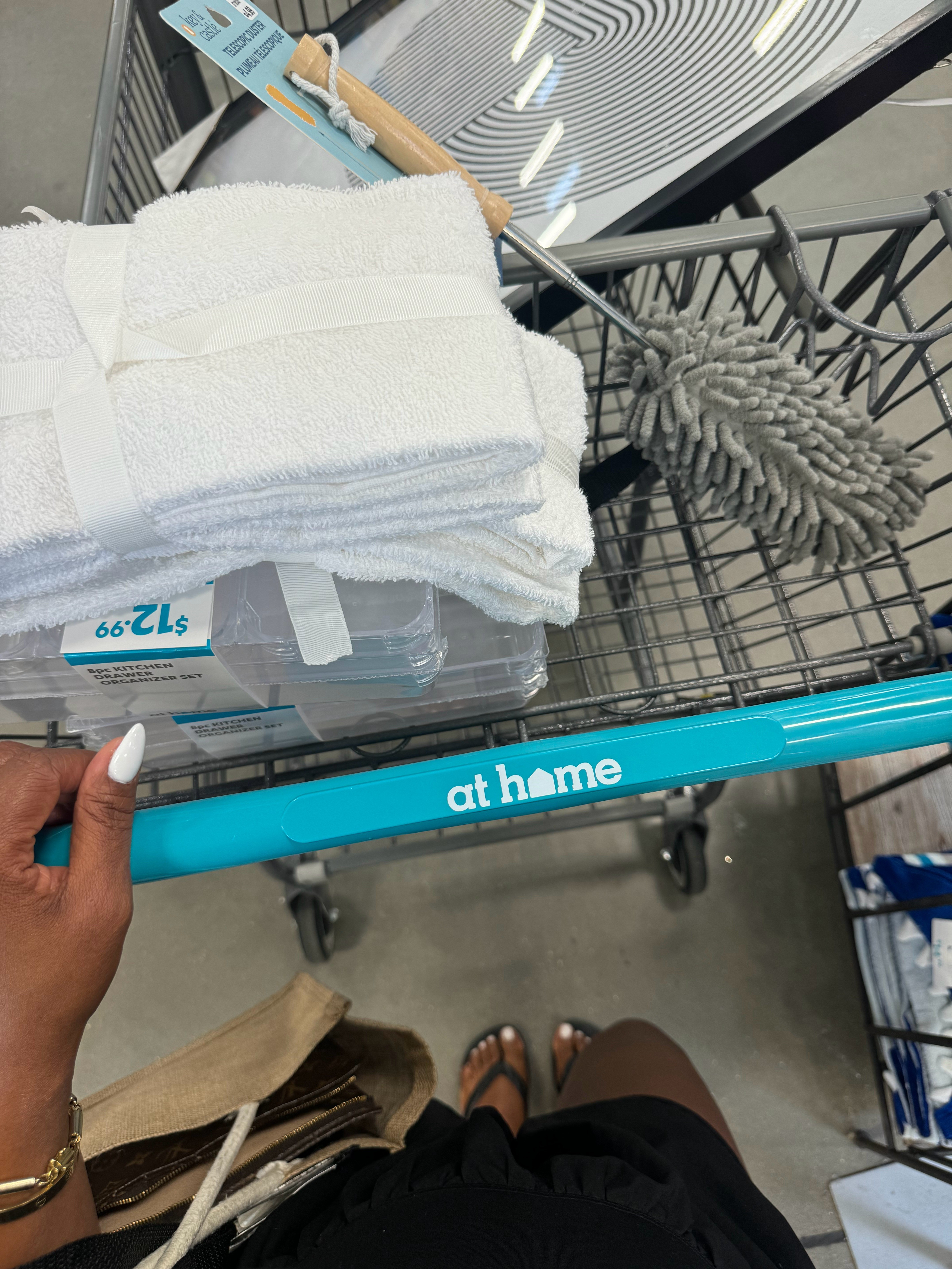 running errands for home! #home #athome #basics #essentials #homeneeds #homeessentials

#LTKHome
