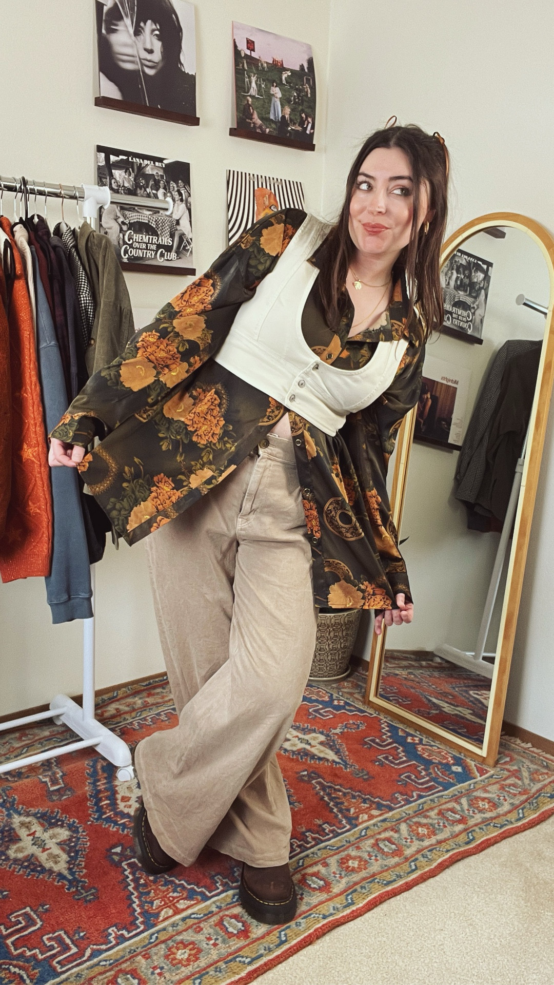 Grunge girls 🤝 dark academia girls

This is what happens when you mix the two.

Relaxed trousers, moody florals, layered pieces, and just enough structure to keep it polished.

Honestly, this might be one of my faves! Save it for later 🙌

#LTKMidsize #LTKgrwm #LTKootd