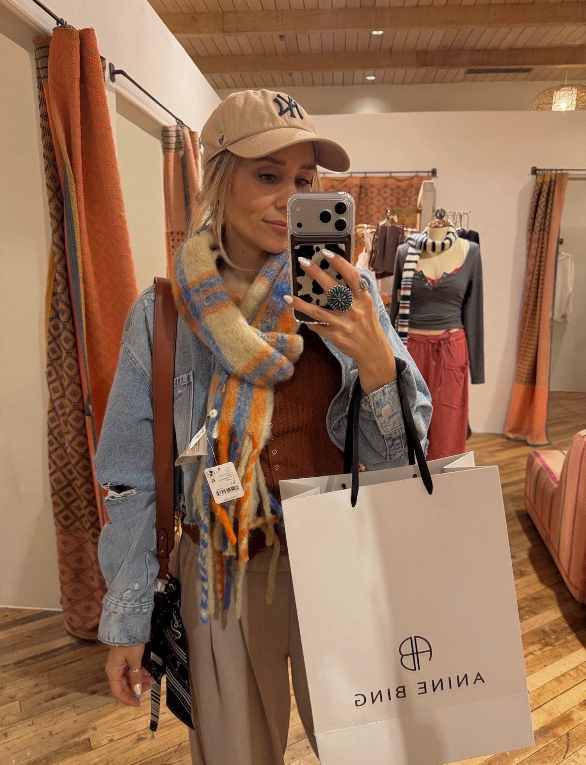 🤍 Found this cutie scarf at FP! 

#LTKFindsUnder100 #LTKHoliday #LTKootd