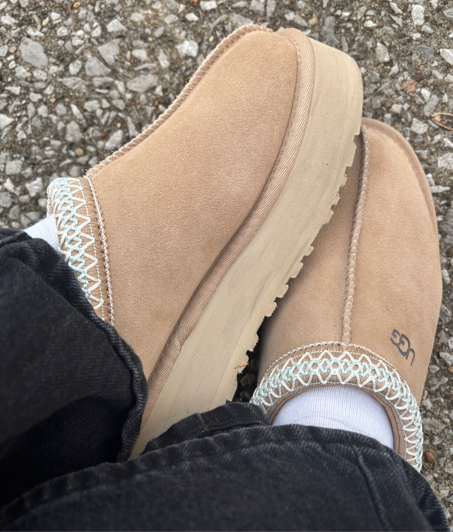 go to fall shoe forever and always 🧸 perf with or without socks and so comfy. TTS—I’m usually a 7.5-8 and have 8s in these  

#LTKSeasonal #LTKShoeCrush #LTKHoliday