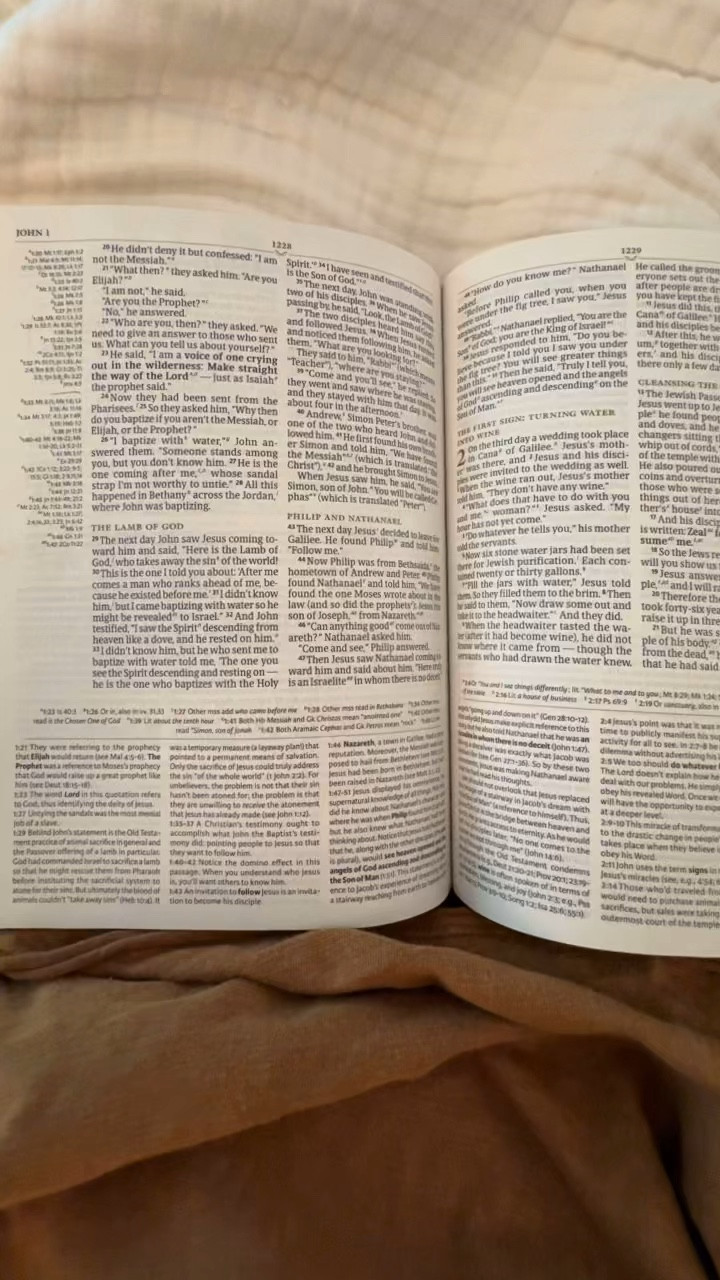 Dr Tony Evans study Bible! 

#LTKFamily #LTKKids #LTKMens