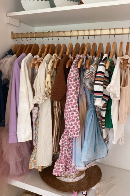 One way to instantly make your closet look more organized is matching hangers 




#LTKfamily #LTKfindsunder50 #LTKhome