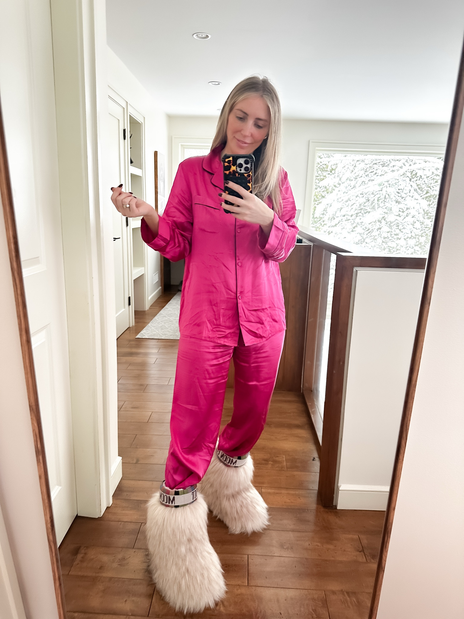 These Mulberry silk pyjamas are on sale right now! I have them in various colors. They are my favourite. Size up for comfy fit, they have elastic waist so they will fit pretty much no matter what size you take but if you want them loose and comfy like me definitely recommend sizing up one or two sizes.

#LTKsale #LTKwinter #LTKgiftguide