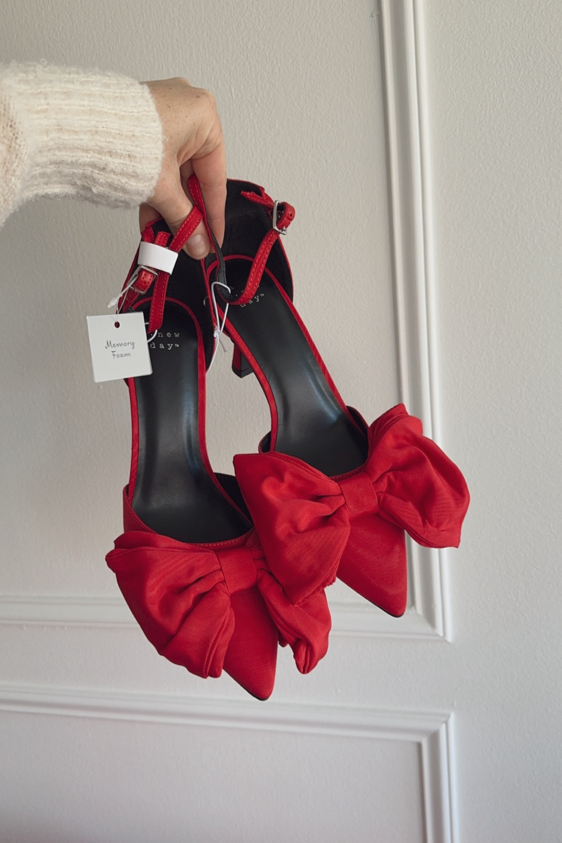 The cutest holiday heels!

#LTKHoliday #LTKFindsUnder50 #LTKShoeCrush