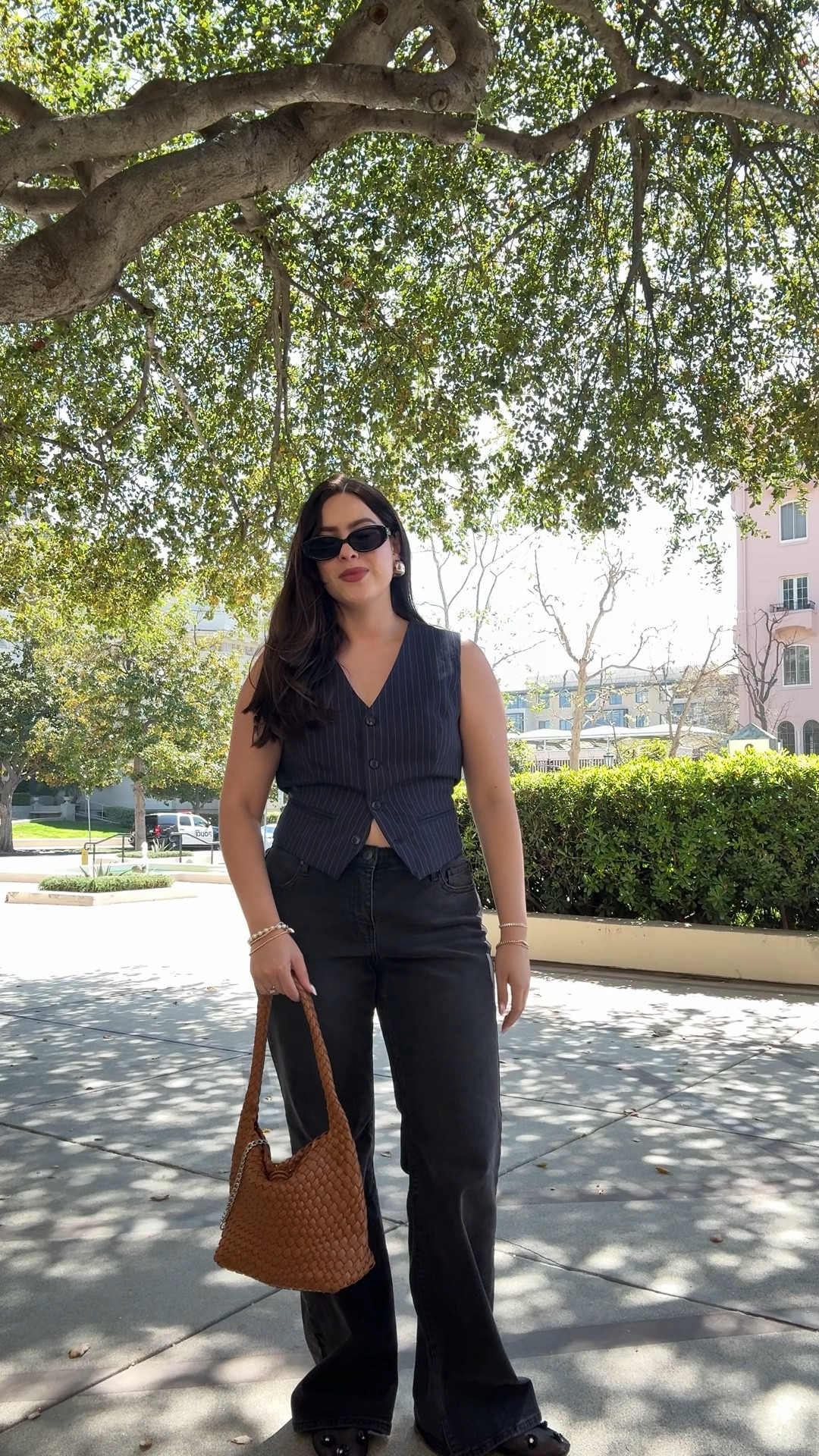 Dark jeans, blue vest, & mesh flats outfit 

#LTKStyleTip #LTKMidsize #LTKSaleAlert