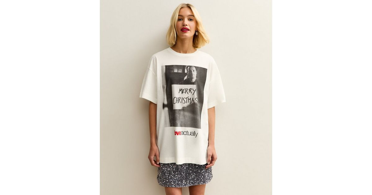 White Christmas Love Actually Oversized T-Shirt | New Look | New Look (UK)