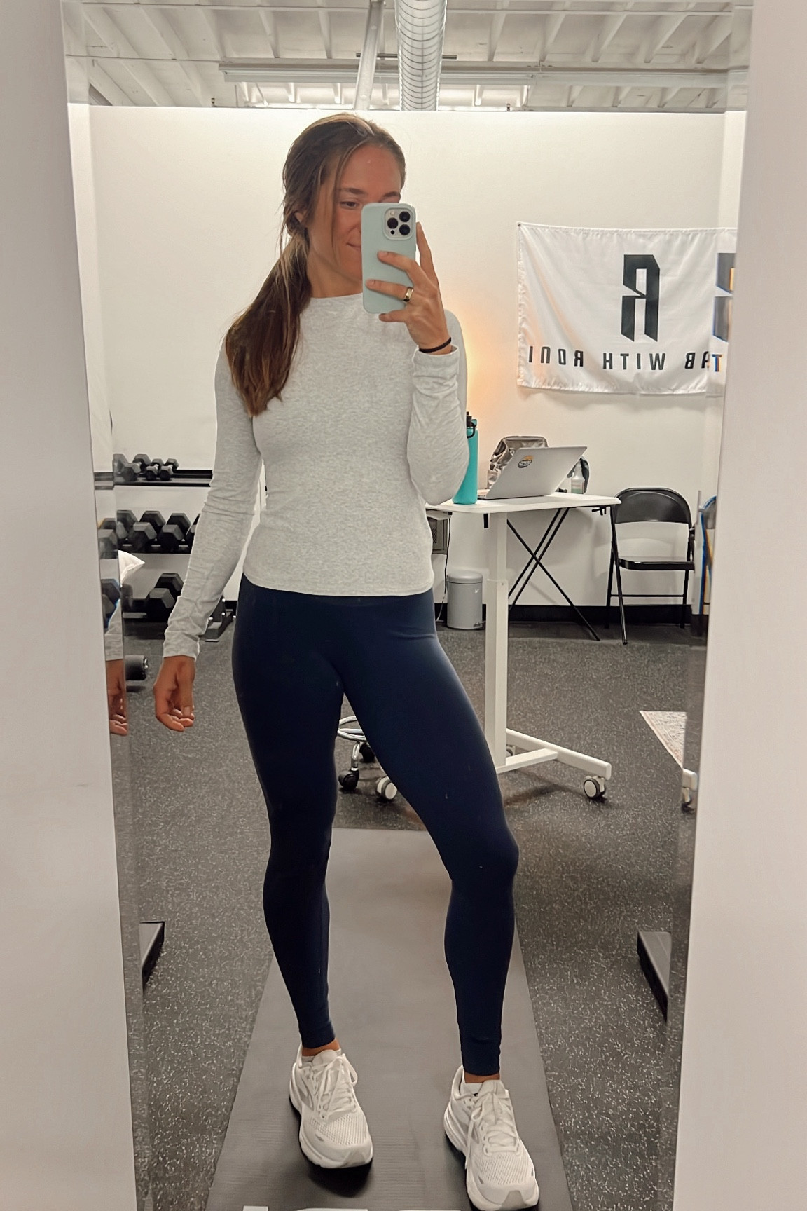 Monday work fit 💪🏼