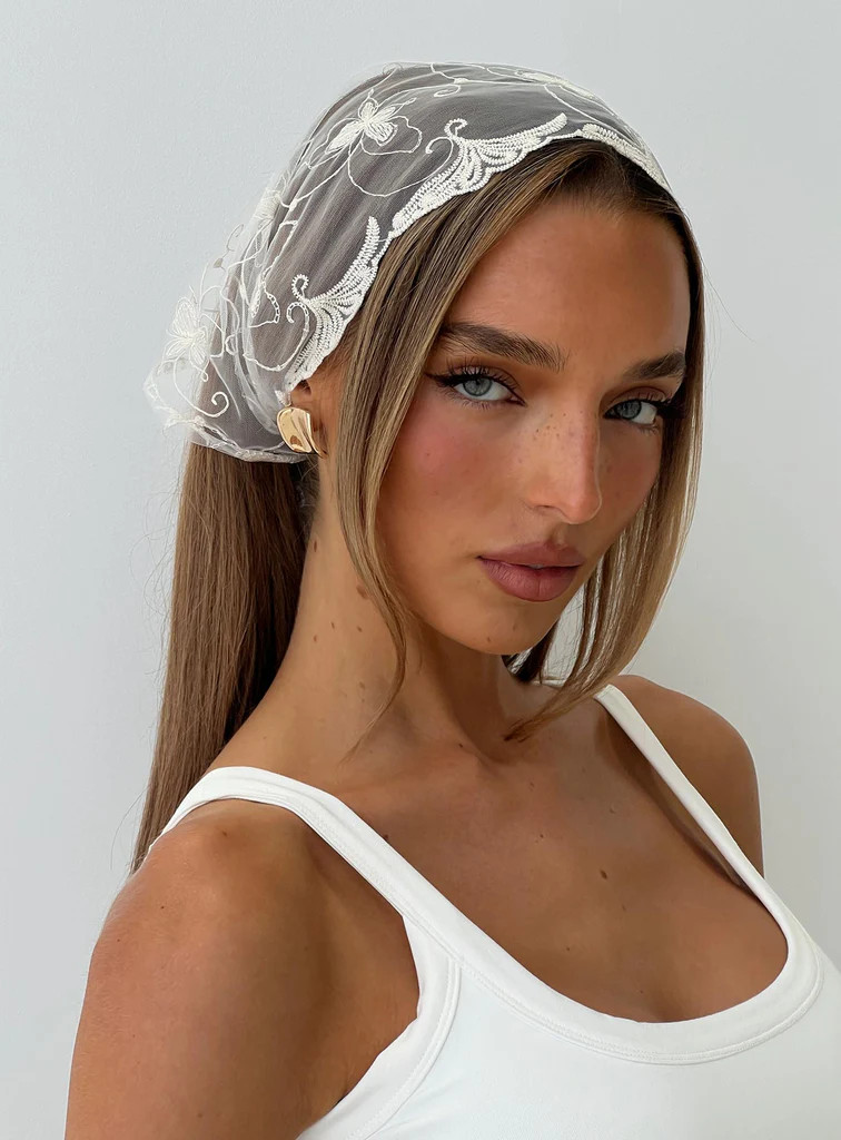 Brigette Lace Bandana White | Princess Polly US
