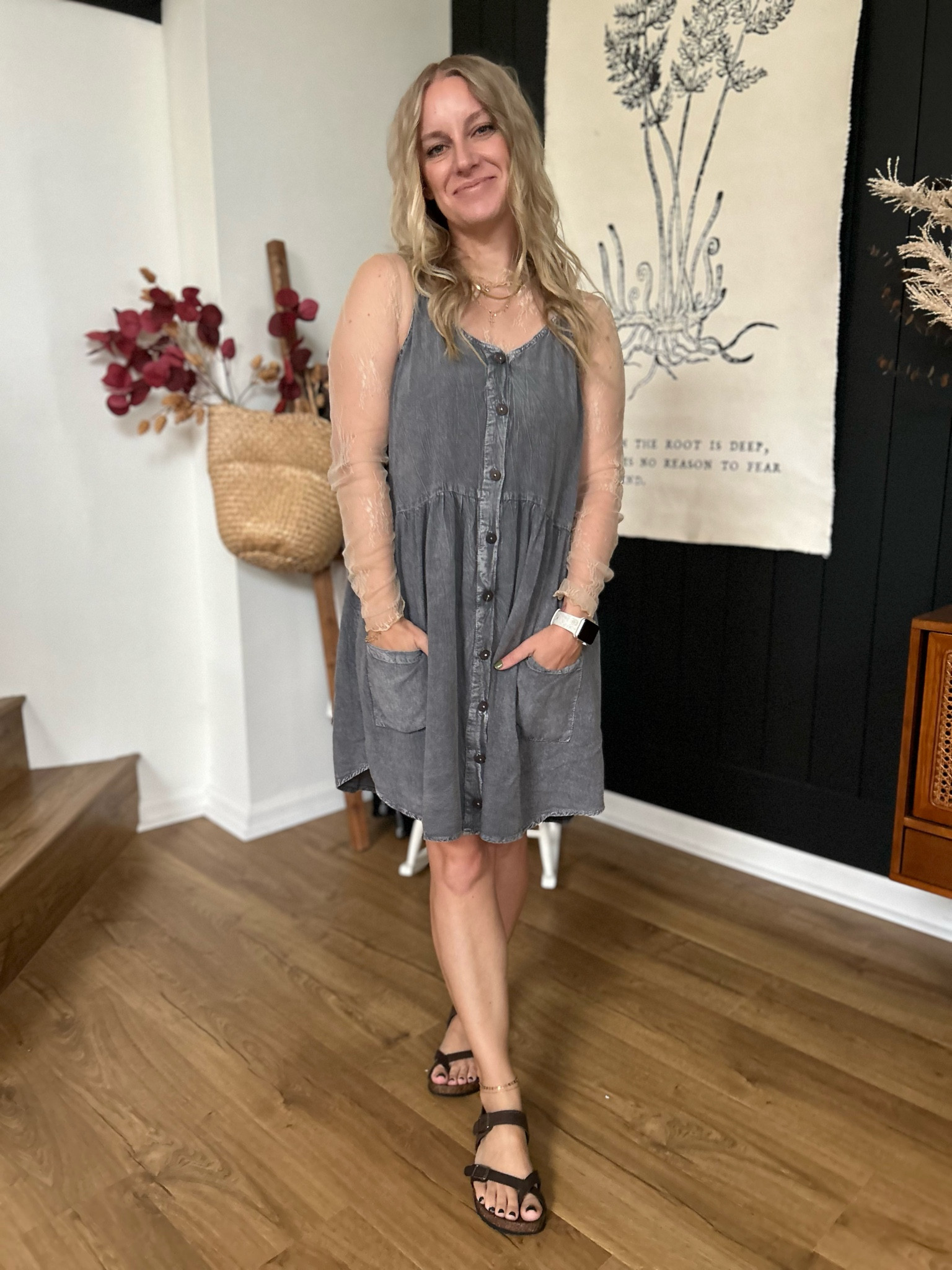 Today’s fit brought to you by this gray washed thrifted dress. I couldn’t find it online but linked some similar styles in a gray wash finish. 

#thriftedfashion #amazonfashionfinds #graywash



#LTKFindsUnder50 #LTKStyleTip #LTKOver40