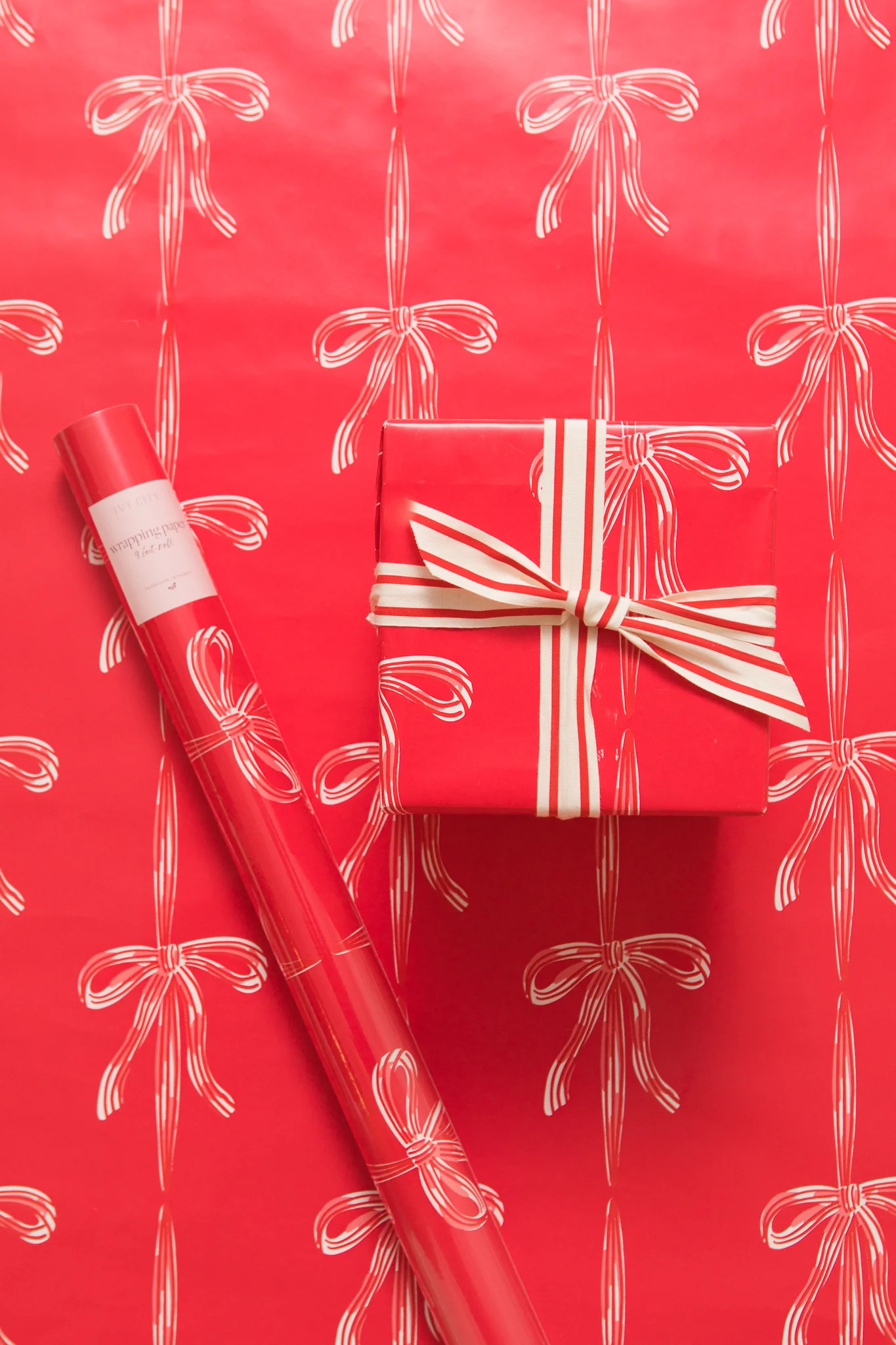 Wrapping Paper in Red Bowie Print | Ivy City Co