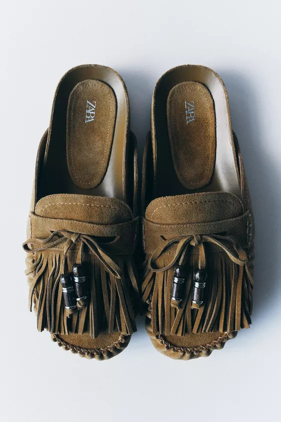 FRINGE SPLIT LEATHER CLOGS | Zara US