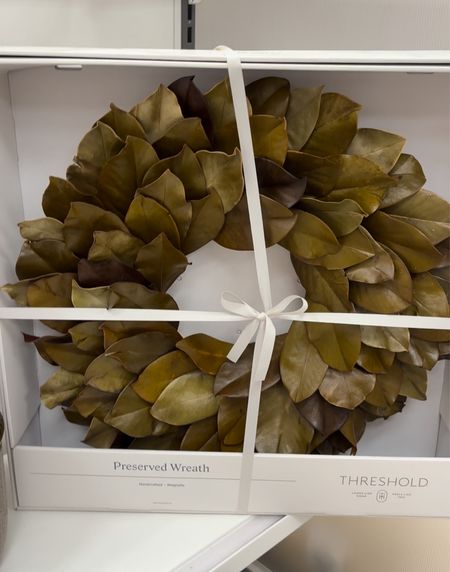 Preserved magnolia leaf is SO GOOD in person! Large and beautiful. 

#LTKhome