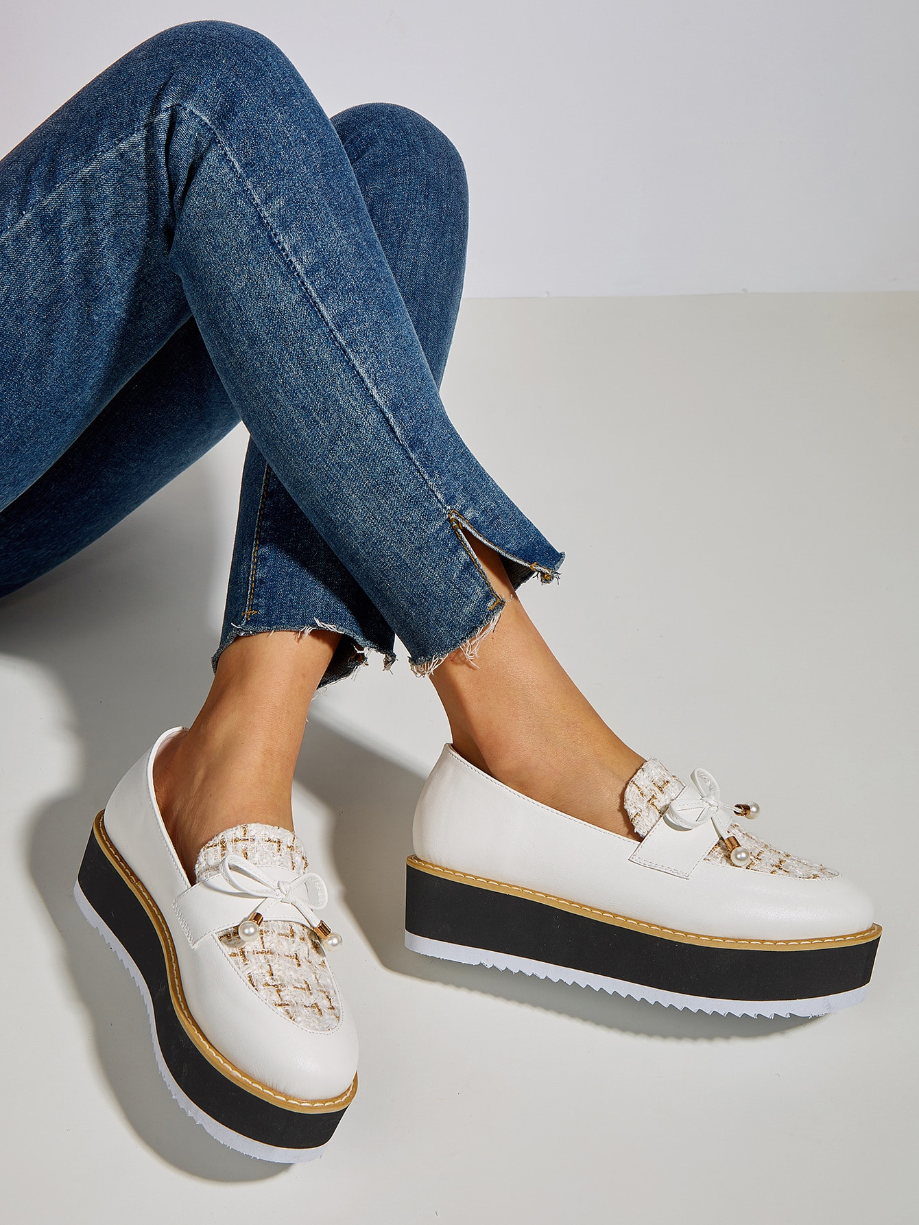 EMERY ROSE Bow Decor Flatform Wedges | SHEIN