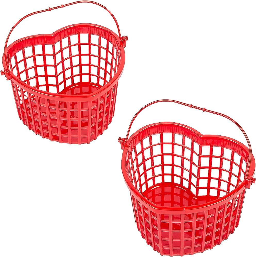 Fun Express 12 pack Valentine's Day Heart Shaped Baskets, 7" x 4.5" Empty Baskets, BPA Free Plast... | Amazon (US)