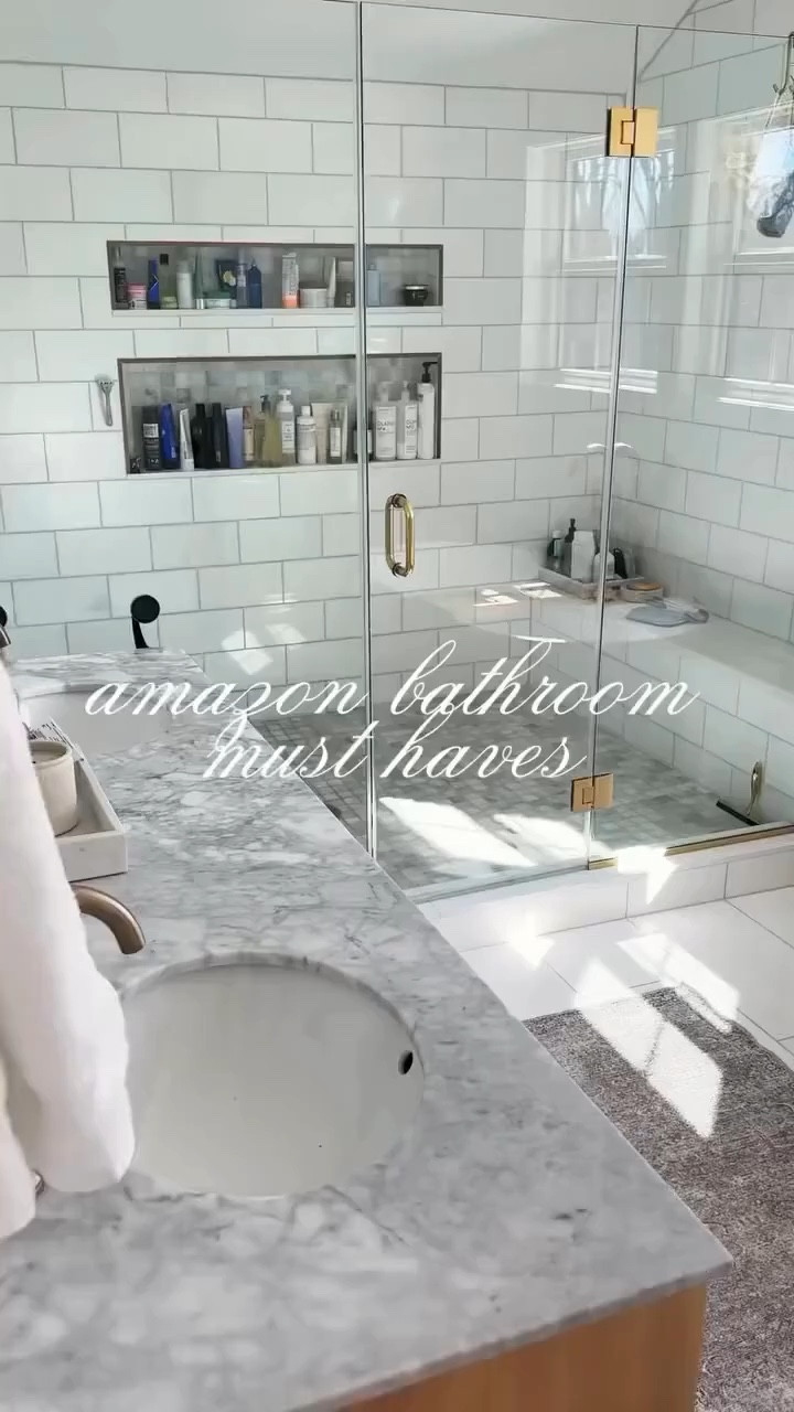 Amazon Bathroom Must Haves!! 

// home finds, amazon home, amazon finds, bathroom hooks, 


#LTKHome
