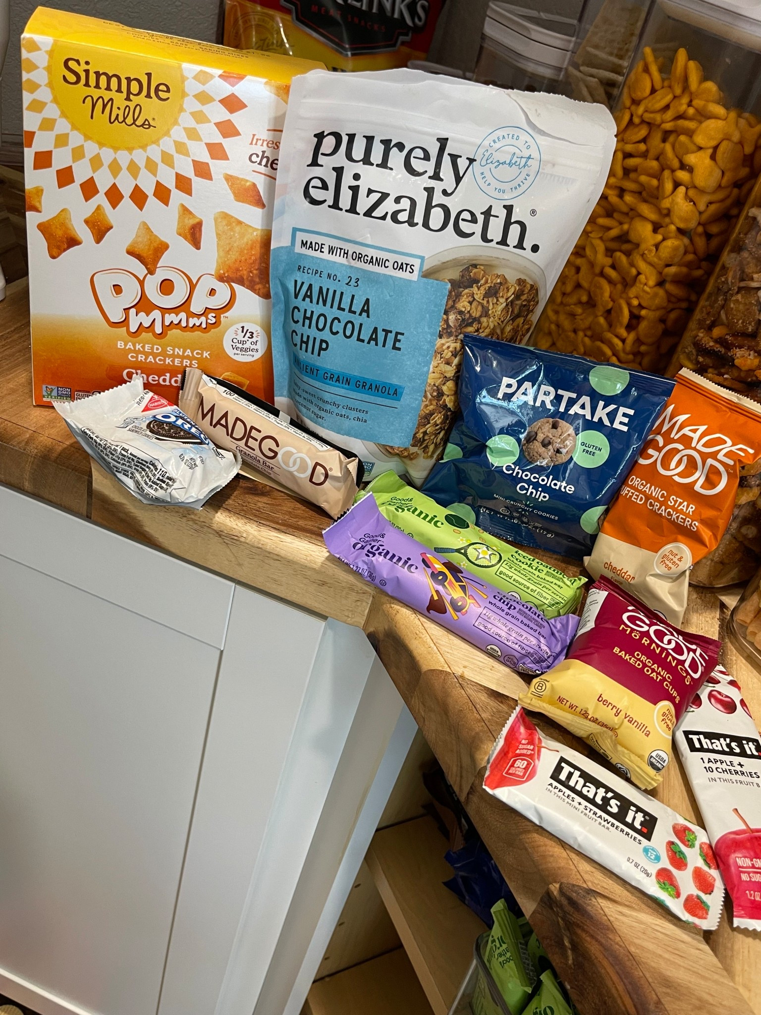 These are my all-time favorite gluten-free snacks—perfect for pre-run fuel, after school, or literally anytime I’m hangry. From chewy bites to crunchy crisps, these keep me fueled and happy without any gluten! 
Tip: I usually stock up on these so I’m never caught without a snack that actually tastes good AND keeps me energized. Your taste buds (and your tummy) will thank you. 😎

#LTKHome #LTKFindsUnder50