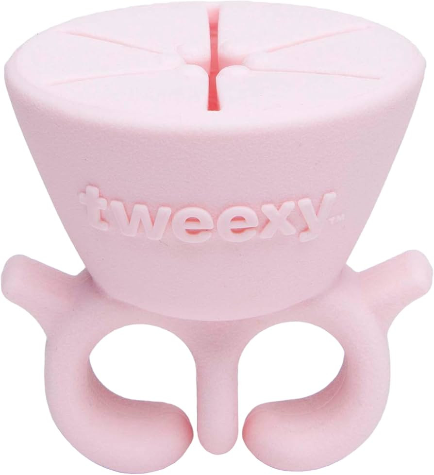 tweexy Wearable Nail Polish Holder Ring - Nail Polish Bottle Holder for Easy Application | Perfec... | Amazon (US)