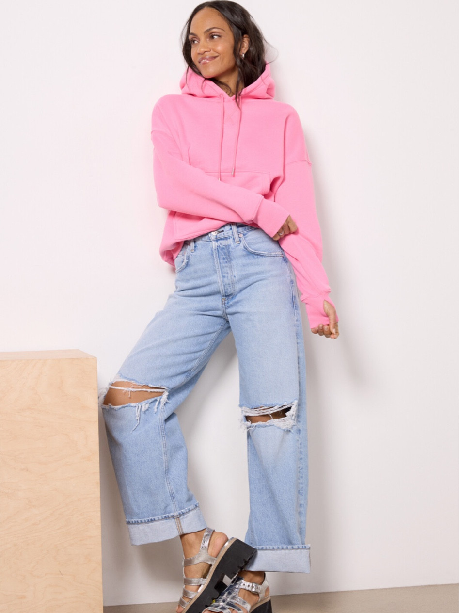 Everrive oversized pink hoodie

#LTKstyletip #LTKfindsunder50 #LTKSeasonal