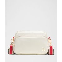 Everywhere Crossbody Bag 2L | Lululemon (US)