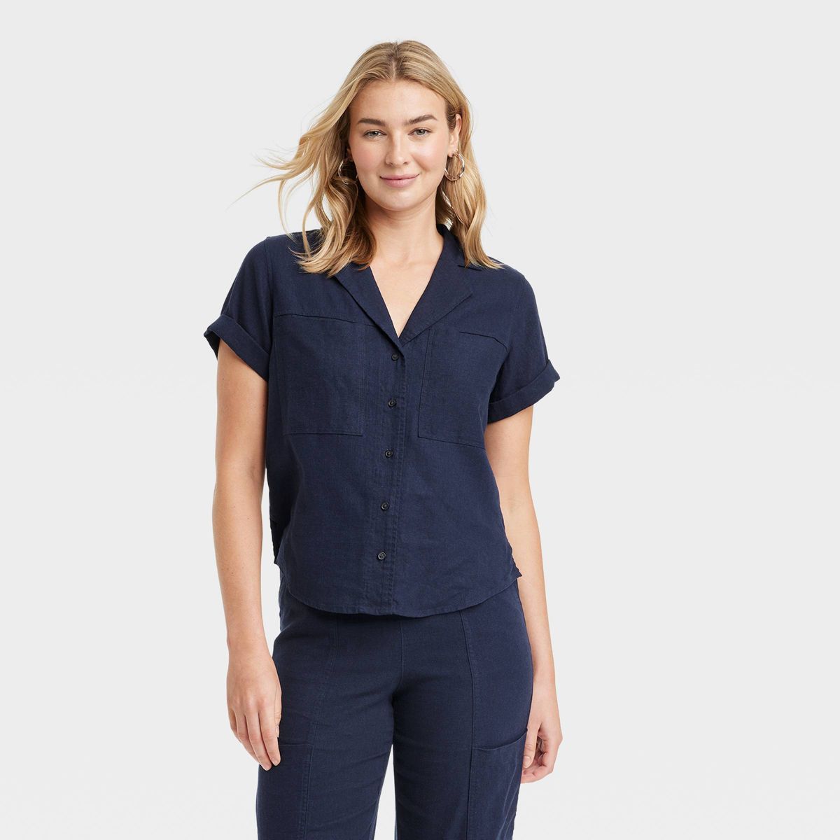 Women's Short Sleeve Collared Button-Down Shirt - Universal Thread™ | Target