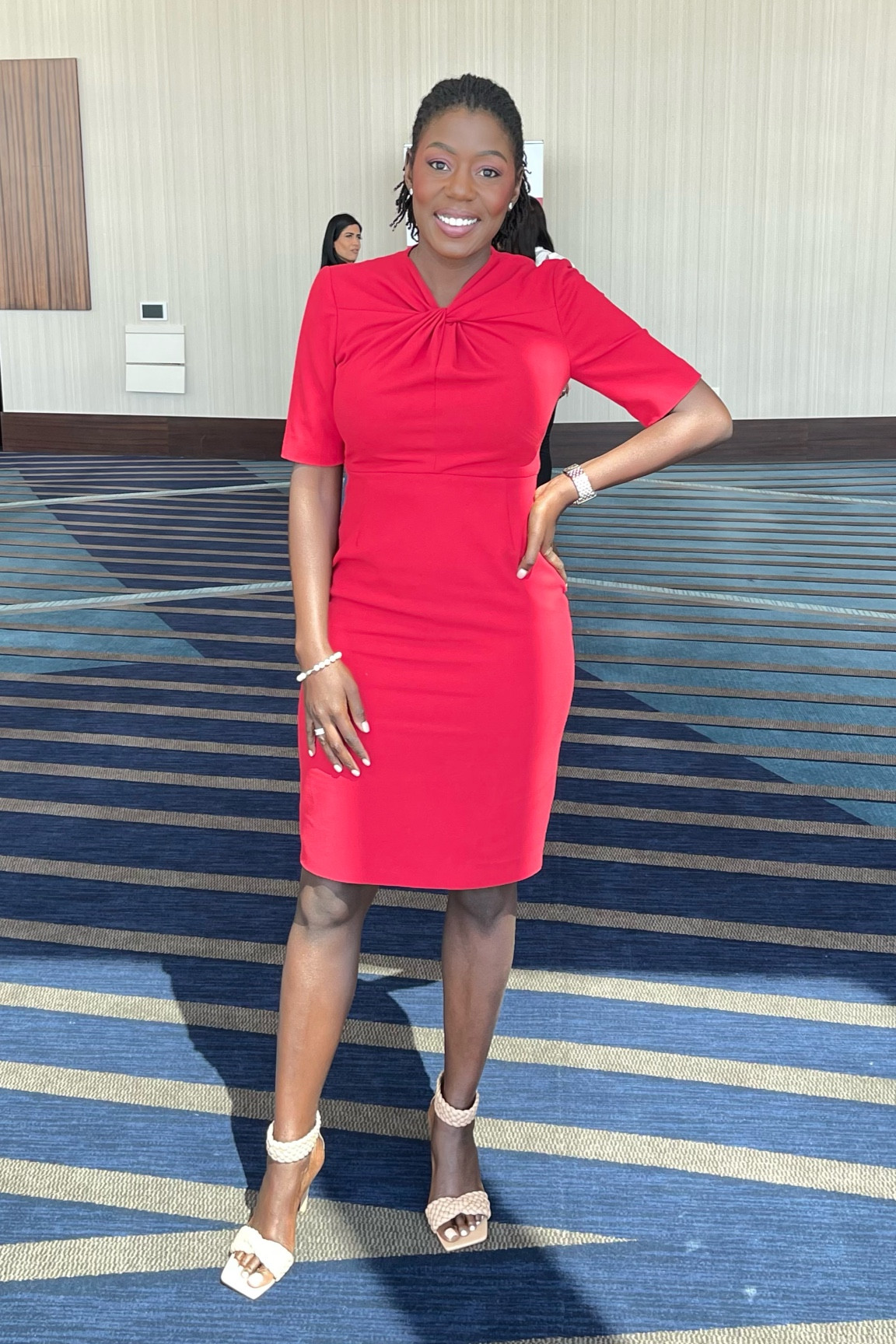 Women’s Luncheon❤️ Lots of Stretch. Perfect dress for professional headshots 
Size: 8

#LTKWorkwear #LTKStyleTip #LTKOver40