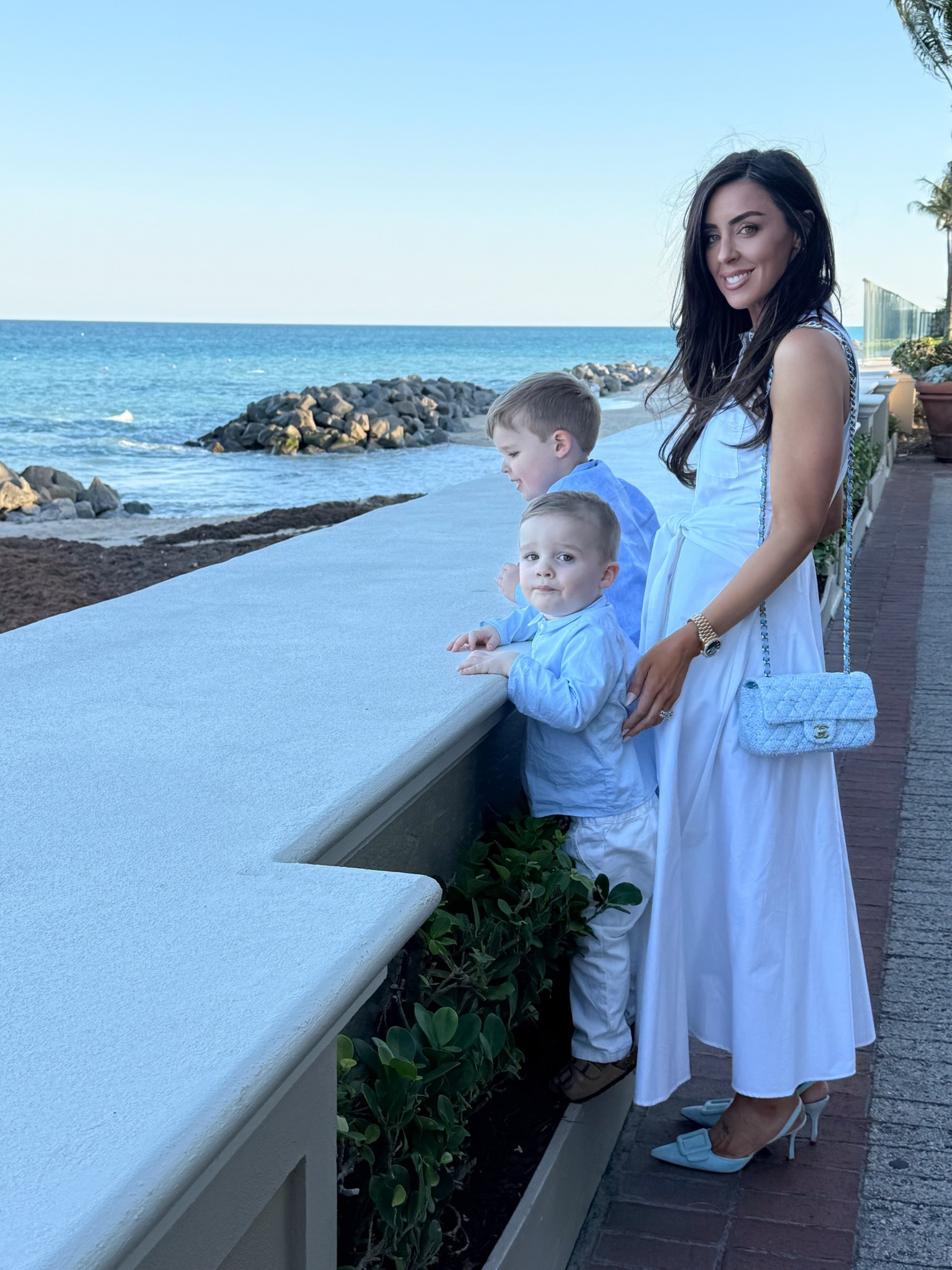 Blue and white family look 🤍 This dress is still available and is one of my favorites. It’s so elegant! 