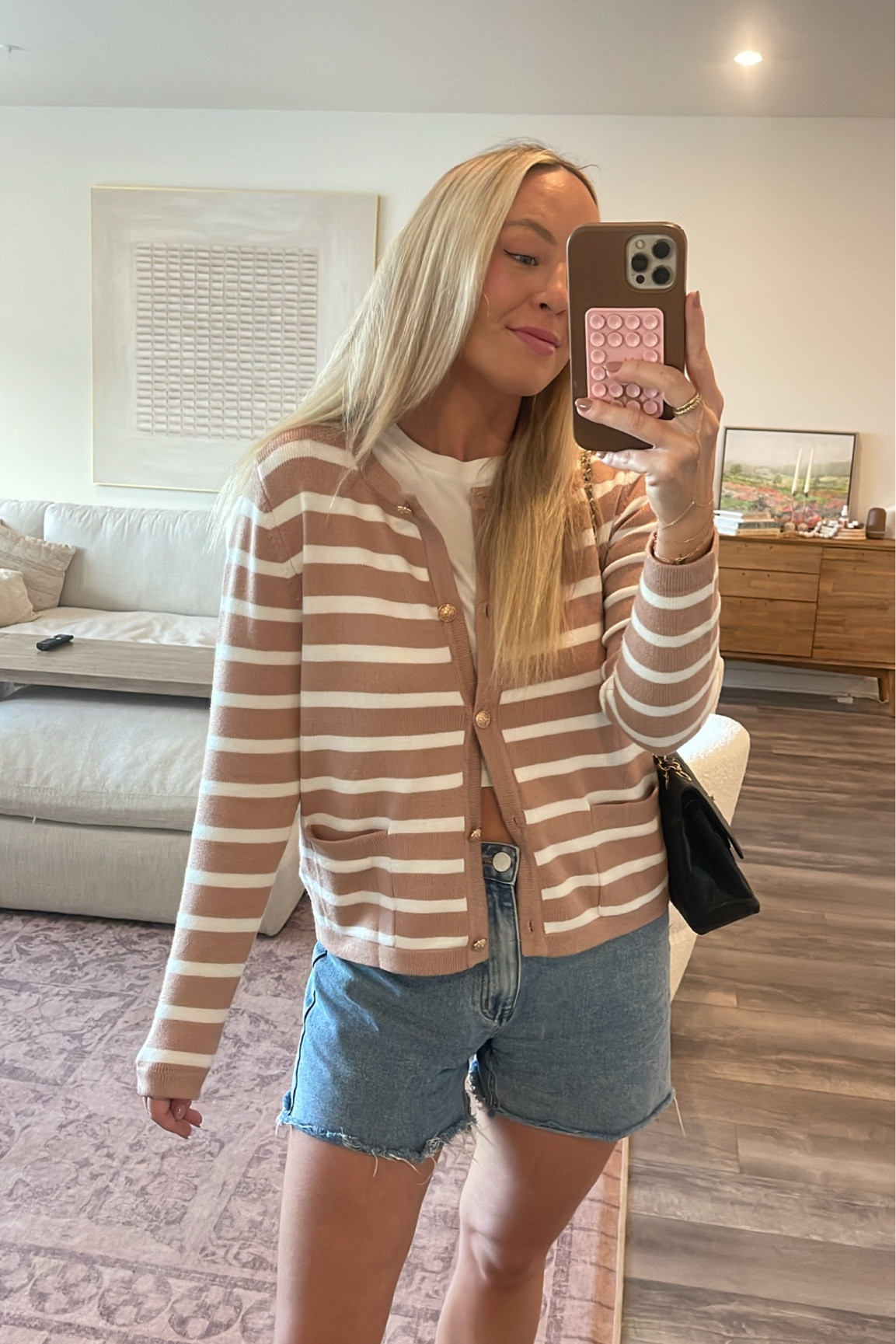 The cutest fall cardigan from Amazon under $30

Fall Fashion, Cardigan, Fall Outfit, Fall Finds, Amazon Finds

#LTKSeasonal #LTKStyleTip #LTKFindsUnder100