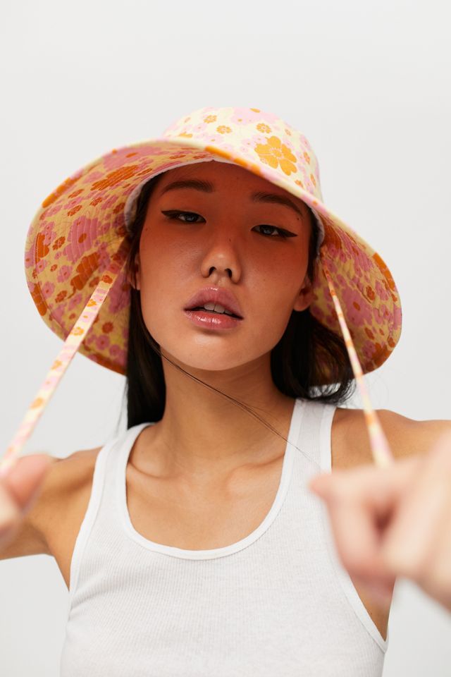 UO Printed Wide Brim Bucket Hat | Urban Outfitters (US and RoW)